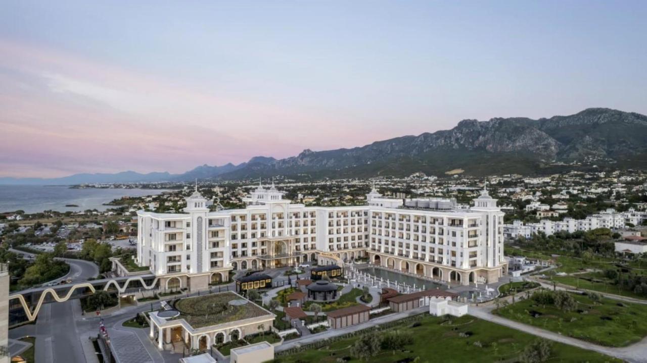 Merit Royal Diamond Hotel & Spa Karavas  Екстериор снимка
