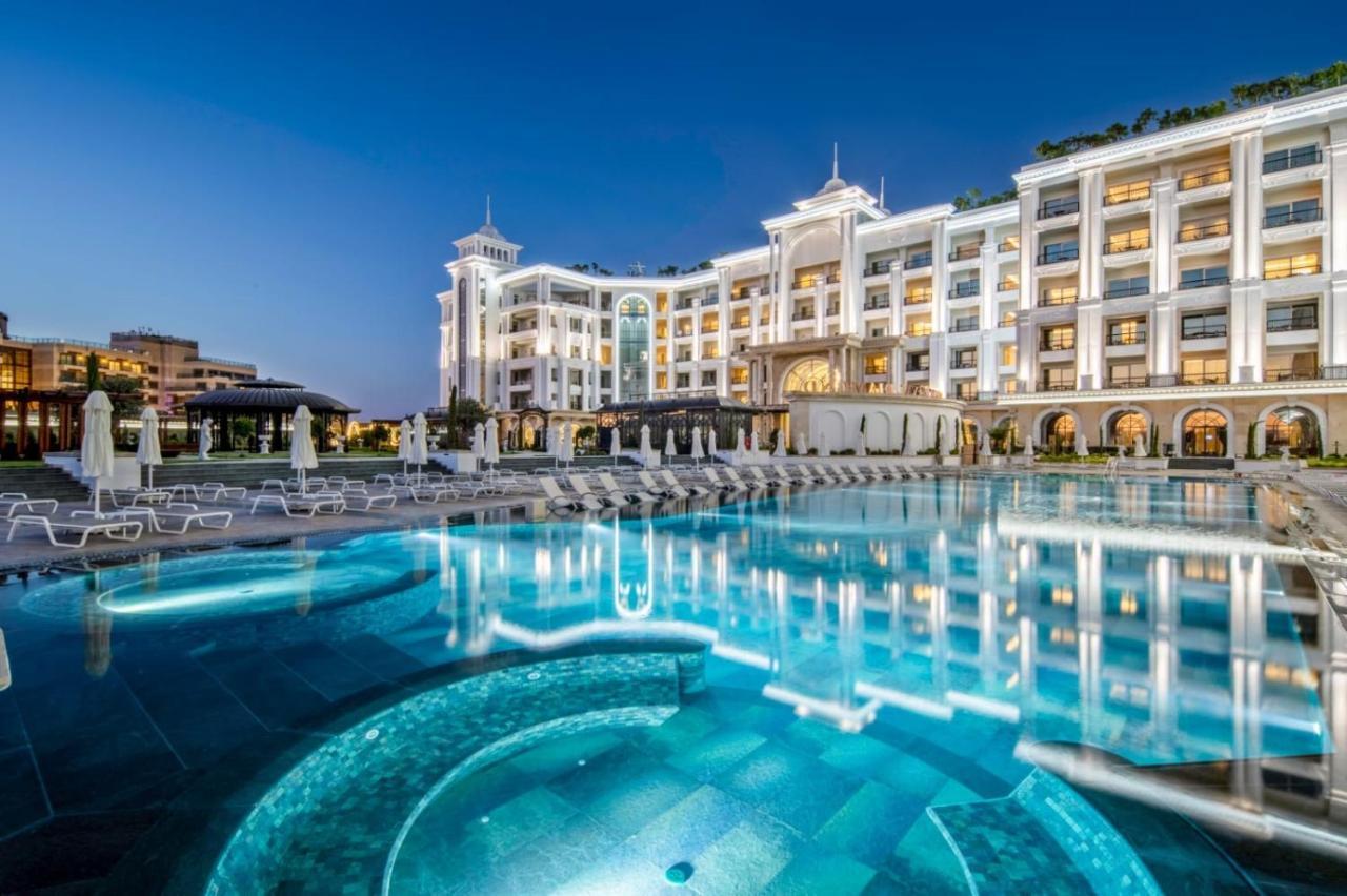 Merit Royal Diamond Hotel & Spa Karavas  Екстериор снимка